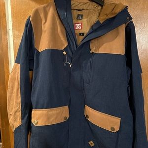 DC men’s snowboard jacket